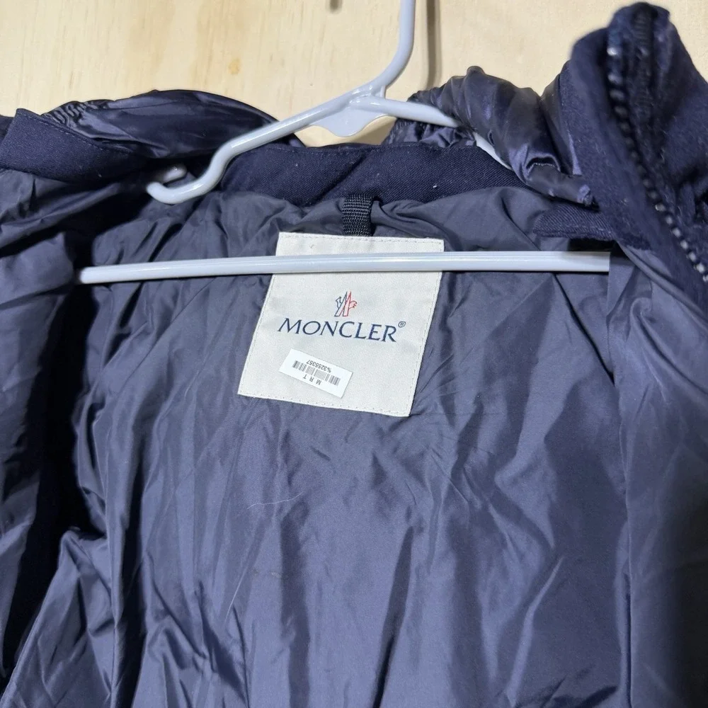 Moncler Kids Girls Puffer Coat Size 5 Navy Blue Hooded Down Jacket